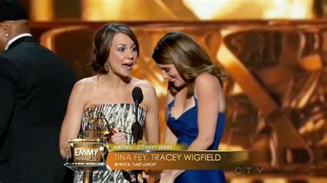 tina fey nipple|Emmy oops: Tina Feys wardrobe malfunction